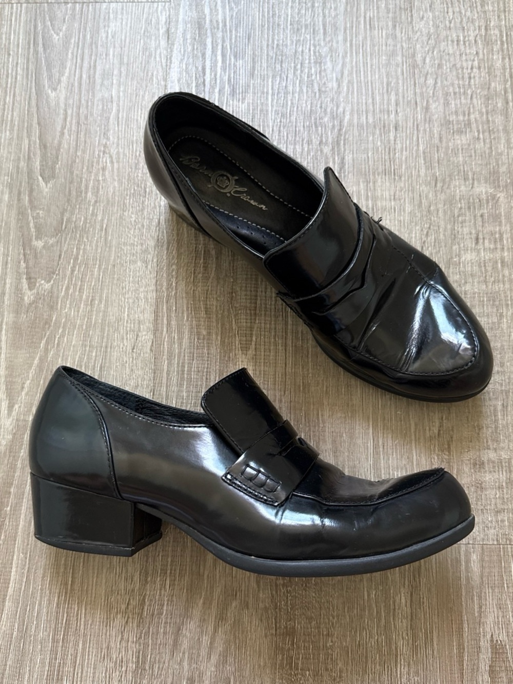 Vintage Born Crown Black Patent Leather Penny Loafer With Block Heel Size 7 - Picture 3 of 11